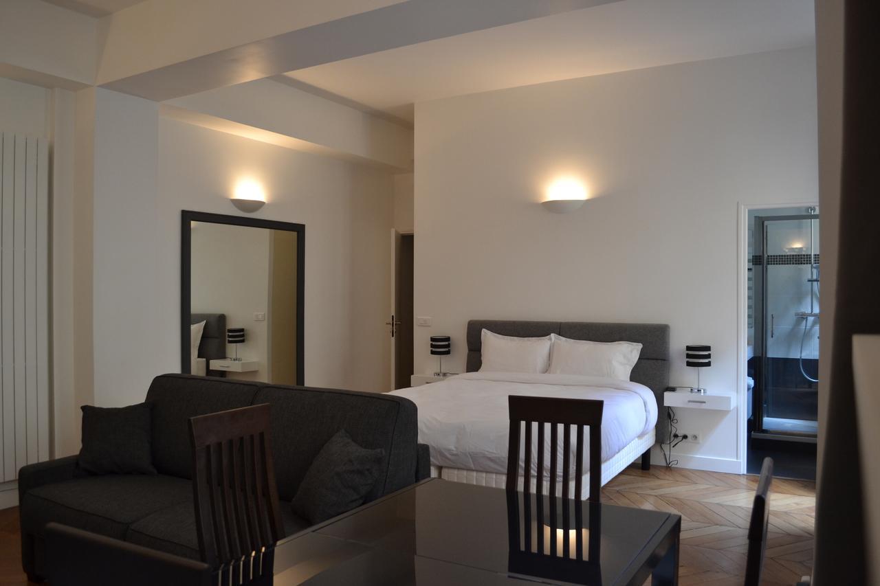 Square Bed and breakfast París